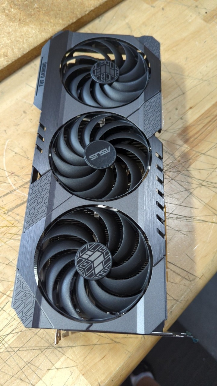 BH BEST OFFER FOR PARTS Asus G - Rtx 4090 24Gb Graphics Card ulasan dan harga